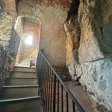 Al Castello Residenza D'epoca 게스트하우스 3*