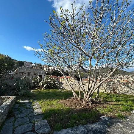 Al Castello Residenza D'epoca 게스트하우스 피에트라리구레